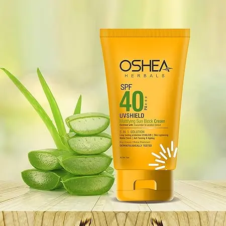 Oshea Herbals SPF 40 sunscreen| Enriched with Cucumber & Licorice Extract